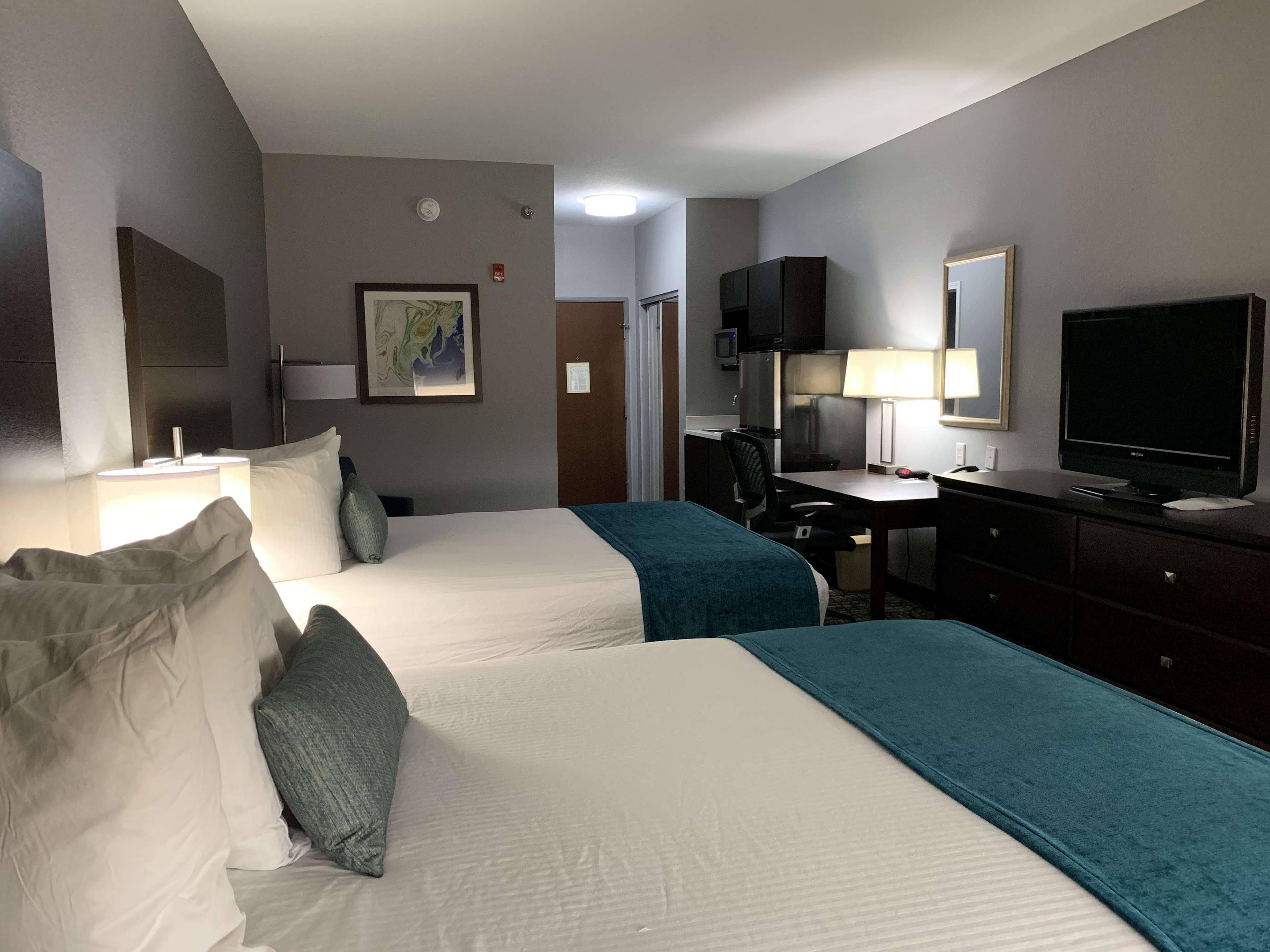 Best Western Plus Olive Branch Hotel & Suites Exterior photo