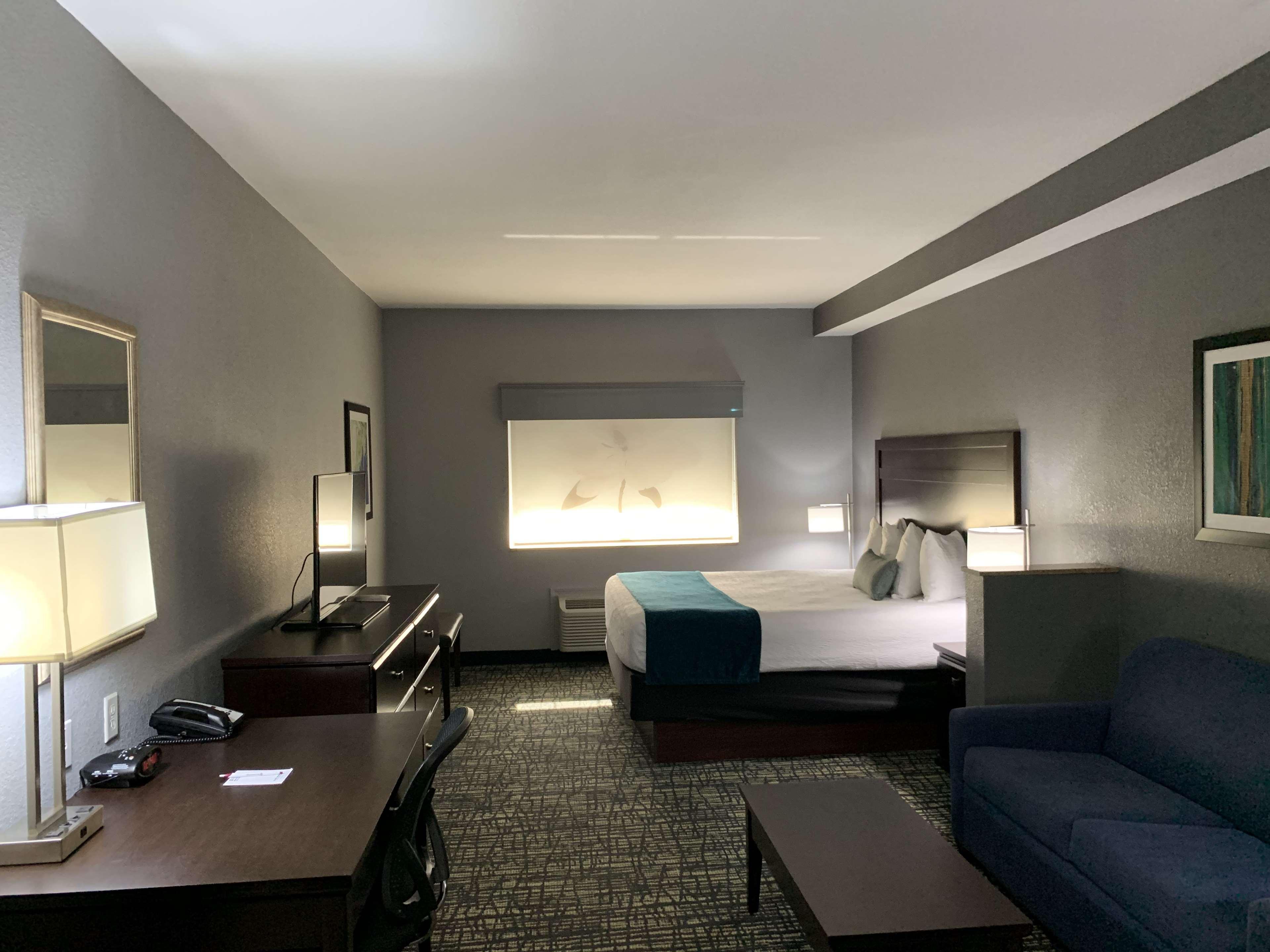 Best Western Plus Olive Branch Hotel & Suites Exterior photo