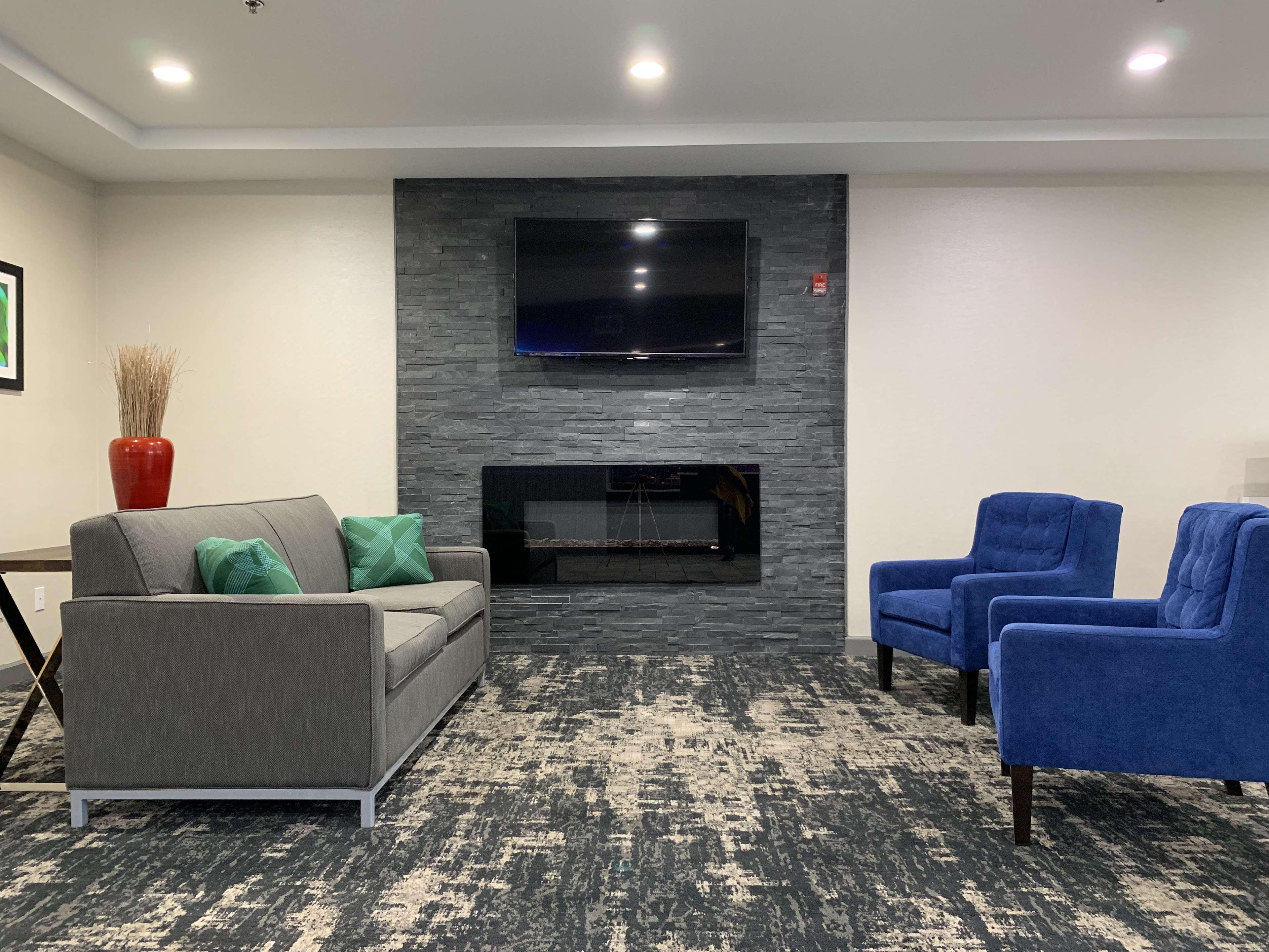Best Western Plus Olive Branch Hotel & Suites Exterior photo